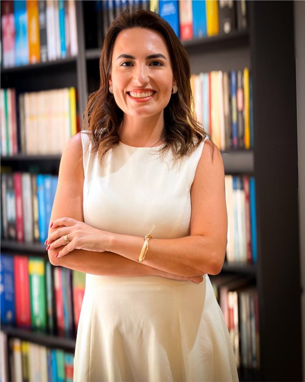 Dra. Bruna Muriel